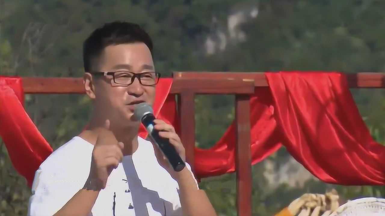 張地現場自編歌曲及其高科技產品介紹