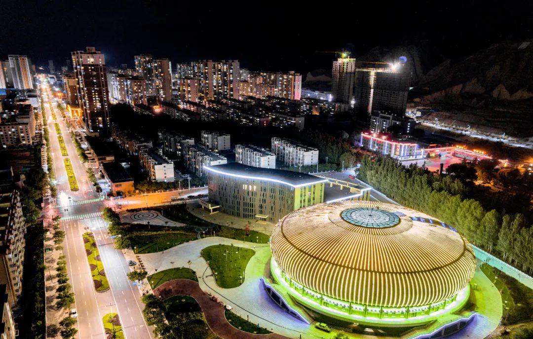 最新派派微信群號分享，小巷深處的獨特小店探秘之旅