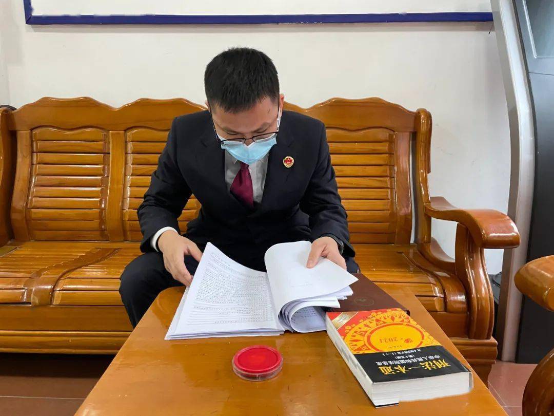 何宗志最新消息,小巷深處的獨特風味探秘揭秘