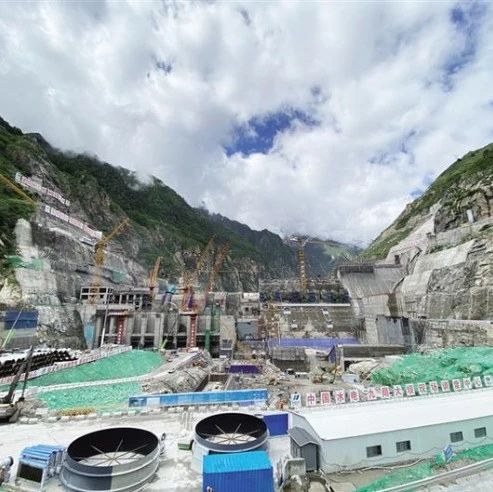 密松水電站最新動態與小巷中的意外邂逅