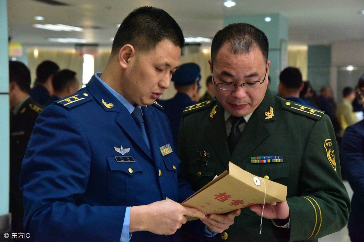 士官職業化最新動態與小巷深處的特色小店探秘