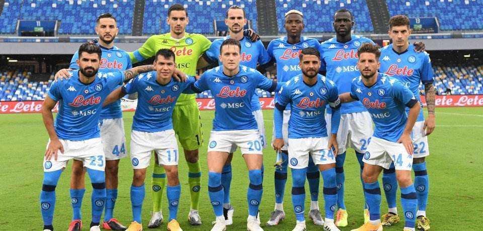 最新足球賽事分析，綠茵場上的新霸主揭曉在即？