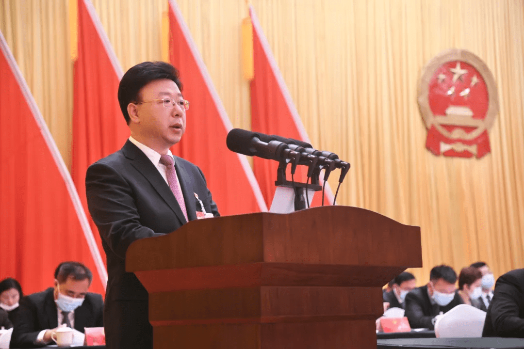 小店區區委書記最新,小店區區委書記的日常趣事與溫情紐帶