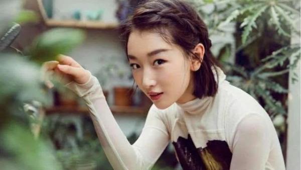 易烊千璽國外最新反響,跨洋追星與友情紐帶展現全球影響力