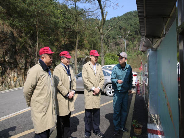 何內平最新動態,引領前沿領域的探索者