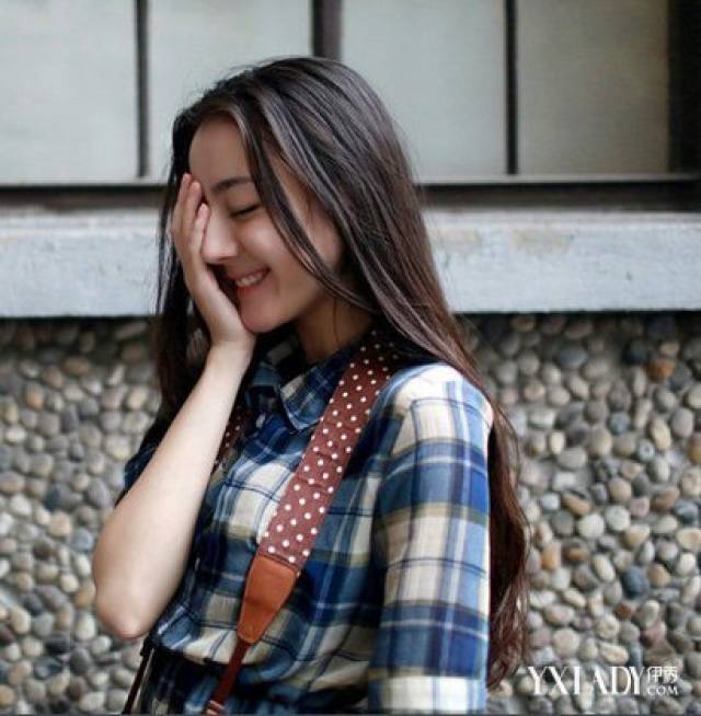 最新迪麗熱巴頭像，星光璀璨的時(shí)代印記，魅力無限！