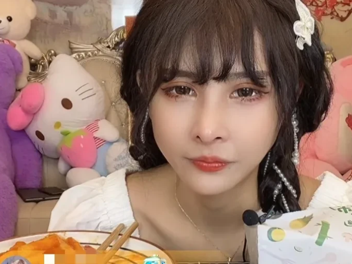 辛巴貓妹妹帶你領略科技前沿,最新高科技產品介紹視頻