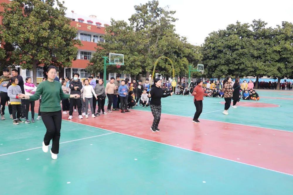 公務(wù)員遴選最新規(guī)定,探索自然美景的啟程之門