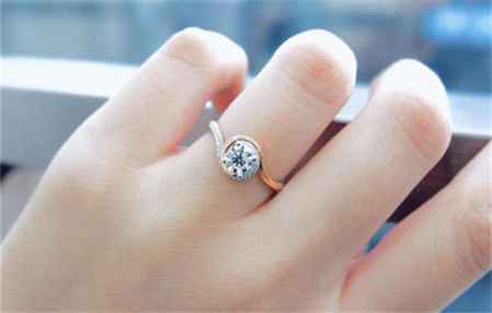 最新款女戒,時(shí)尚潮流的指尖魅力