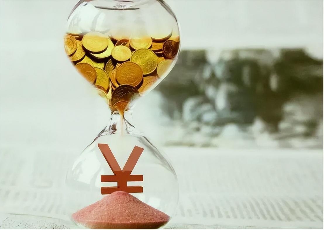 全球視野下的美元貶值趨勢及其對經濟的影響分析