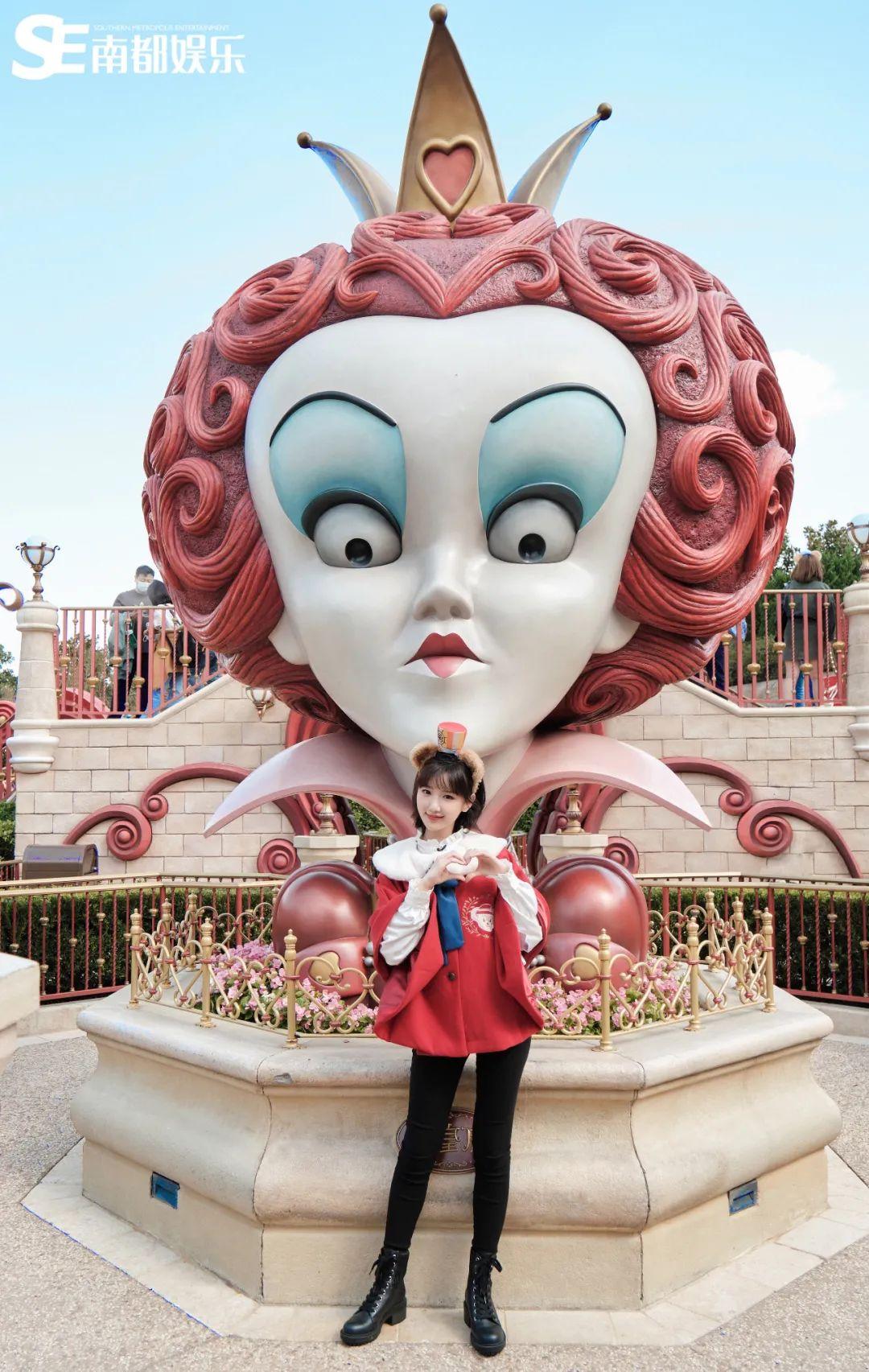 毛曉彤迪士尼最新圖,科技與夢幻融合,引領未來生活新風尚