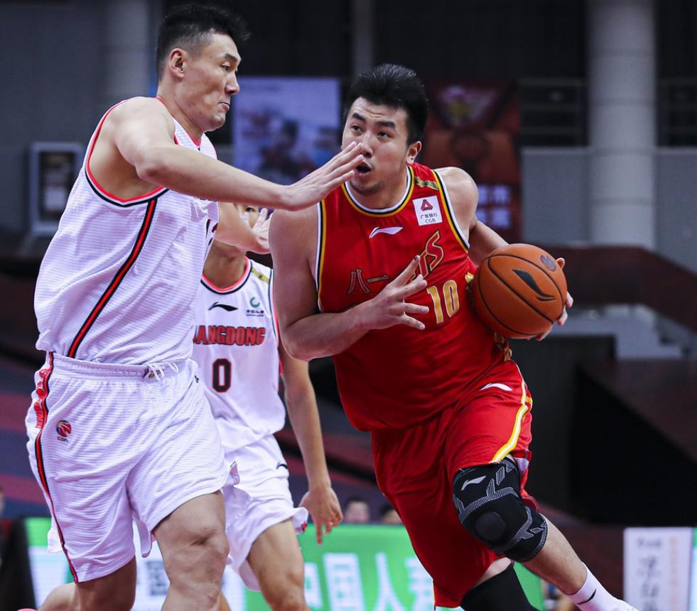 CBA最新排名,北控引領(lǐng)科技籃球風(fēng)潮,未來籃球趨勢展望