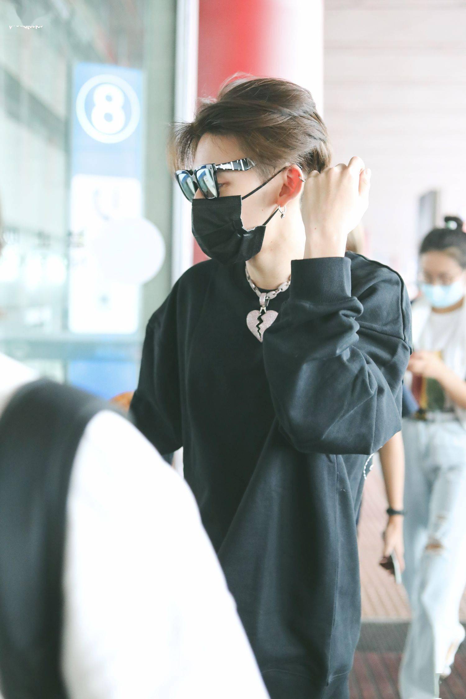 ??小鬼王琳凱最新行程揭秘??