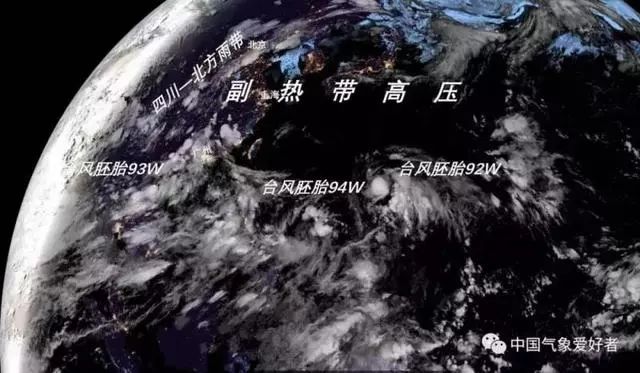 最新臺風胚胎出現,探索自然美景的絕佳時機!