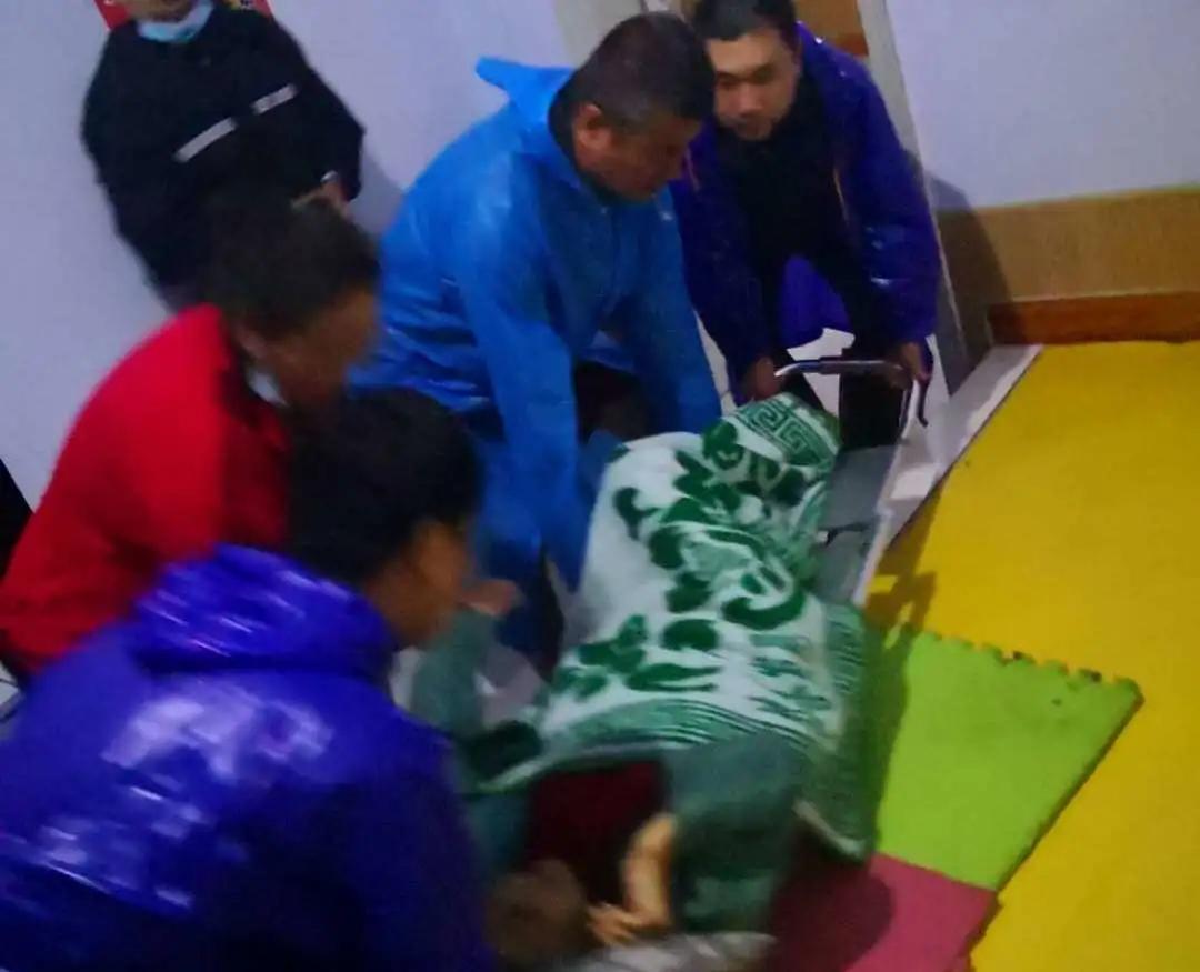 海神臺風最新路徑探索與小巷深處的隱藏美食