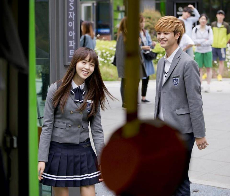 韓劇學校2015演員表揭秘,科技重塑經典,演繹未來風采