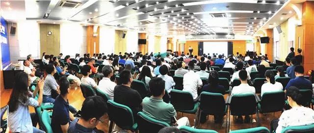 最新中山桑拿論壇討論,最新中山桑拿論壇熱議,科技新品重塑體驗,領略未來生活之美