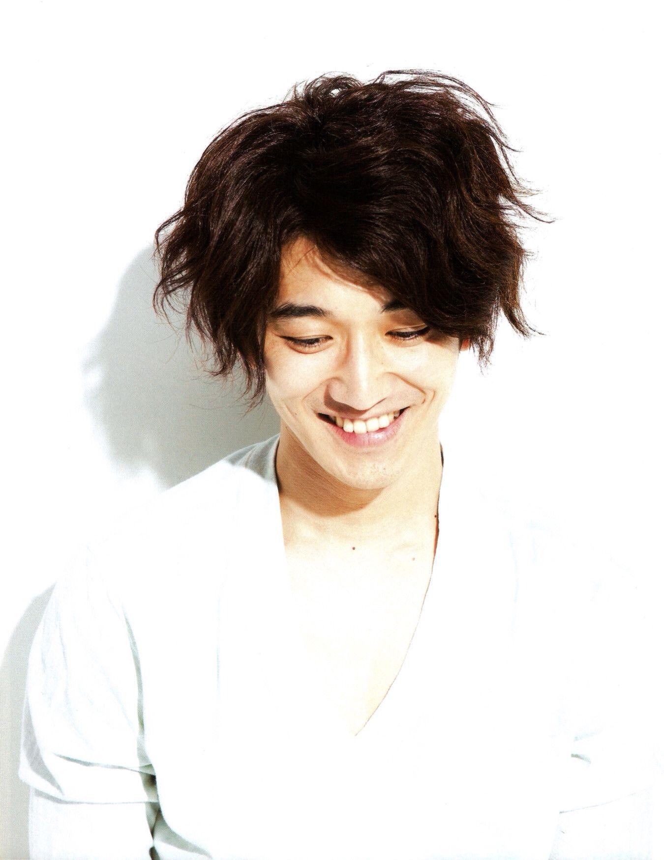 日系男明星的私密心靈之旅,與自然美景的交融與內(nèi)心寧靜的追尋