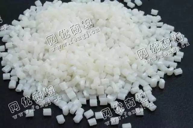 回收塑料顆粒價格行情，與自然美景的對話之旅