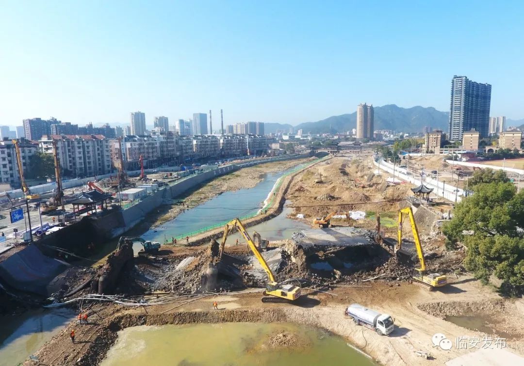 臨海洗菜橋最新動(dòng)態(tài)，自然美景探索之旅啟程