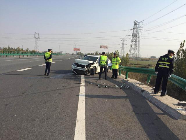 連霍高速車禍最新情況，力量與自信在成就感的崛起中展現(xiàn)