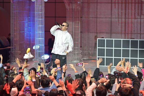 明星李寧,明星李寧,小巷深處的特色小店探秘