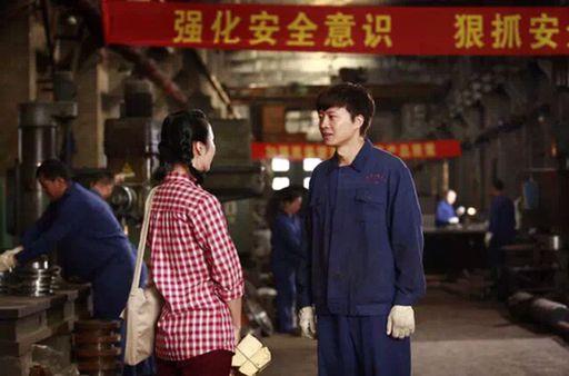 演員柯子靜，演藝之路的閃耀之星