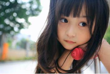 中國最新蘿莉治愈旅行，探索自然美景的奇幻之旅