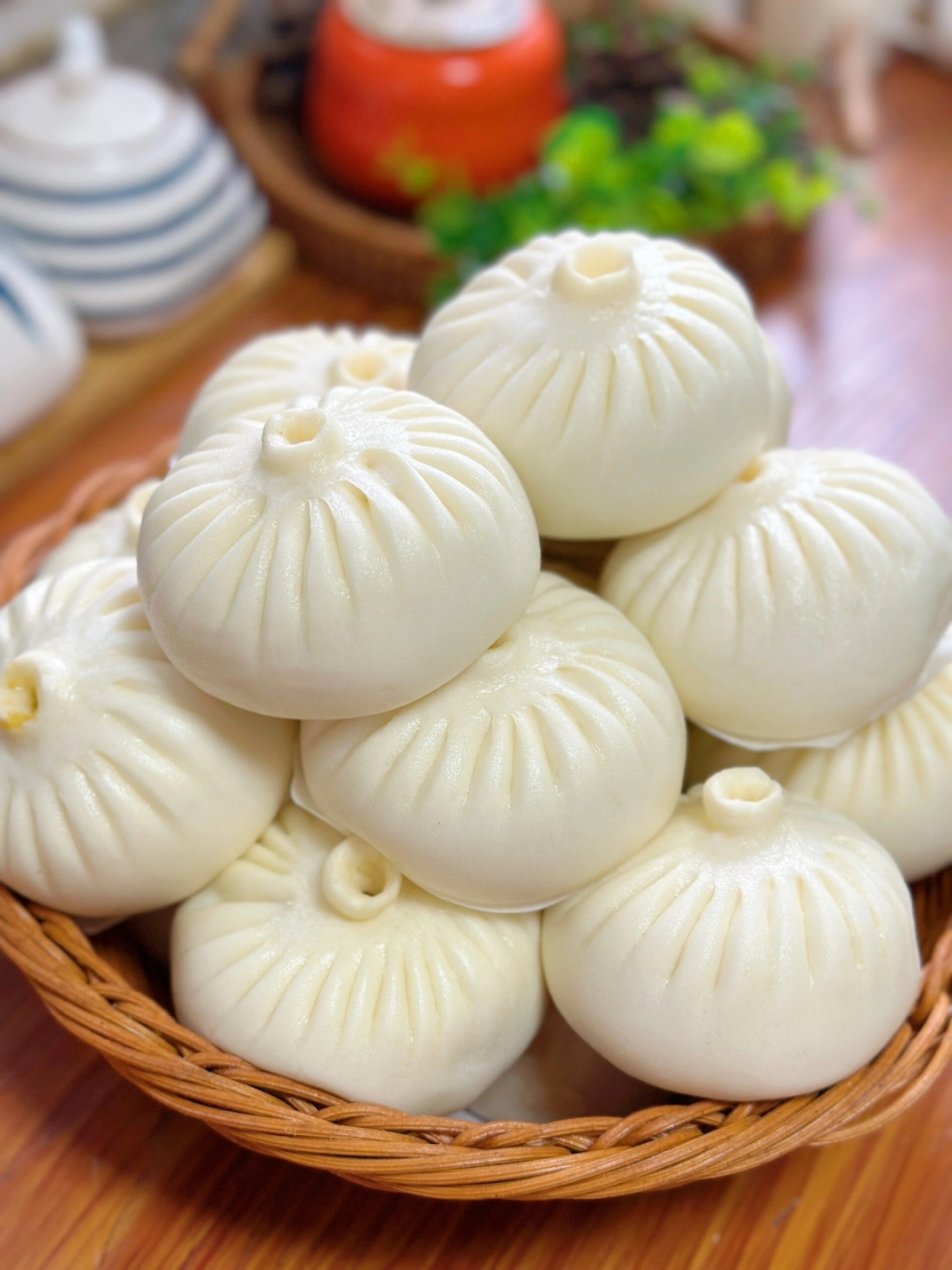 最新美食包子掀起味蕾風暴，讓你一吃難忘！