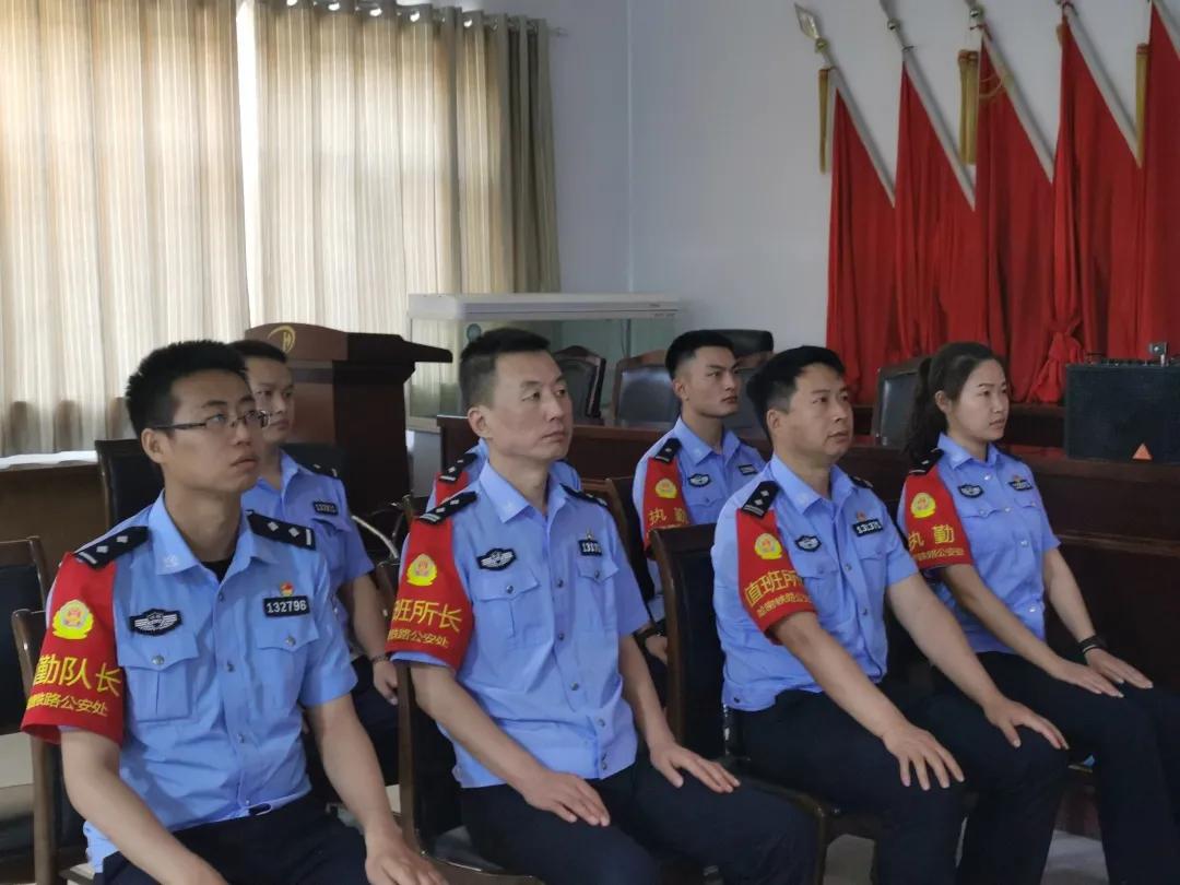 電影藍，銀幕上的藍色魅力探索