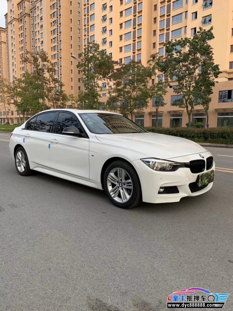 寶馬3系19款價格揭秘,豪華座駕背后的友情與家庭溫馨故事