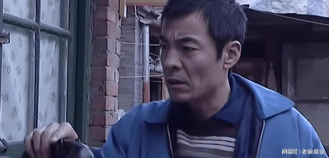 亮刀演員表，展現自信、成長與變化的力量