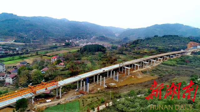 沅辰高速最新進(jìn)展更新，建設(shè)動(dòng)態(tài)與成果展示