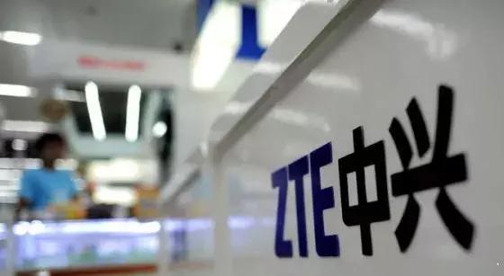 中興2025年新款手機,與自然美景共舞的詩意圖賞