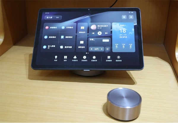 最新智能中控屏的優(yōu)劣分析,深度闡述一種觀點(diǎn)