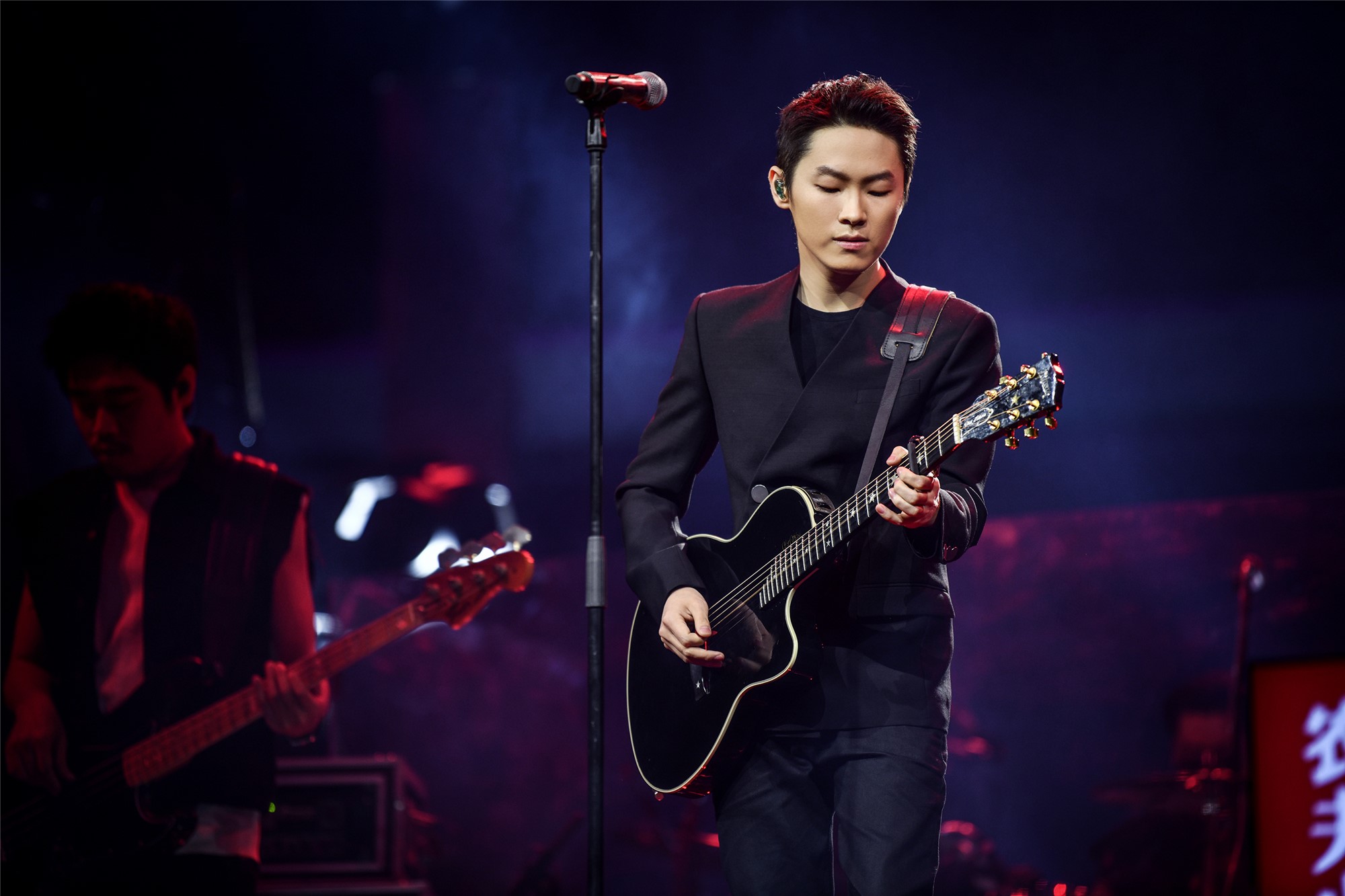 梁博新歌發布,音樂之旅全新篇章開啟