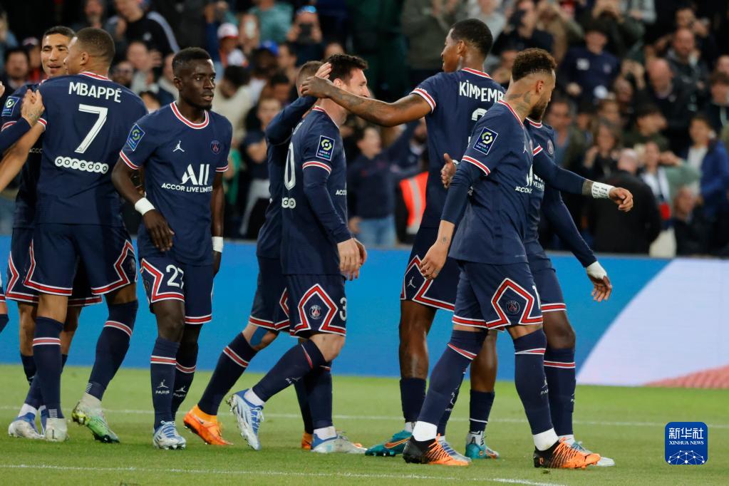 巴黎圣日耳曼比賽，科技盛宴展現(xiàn)未來(lái)足球魅力