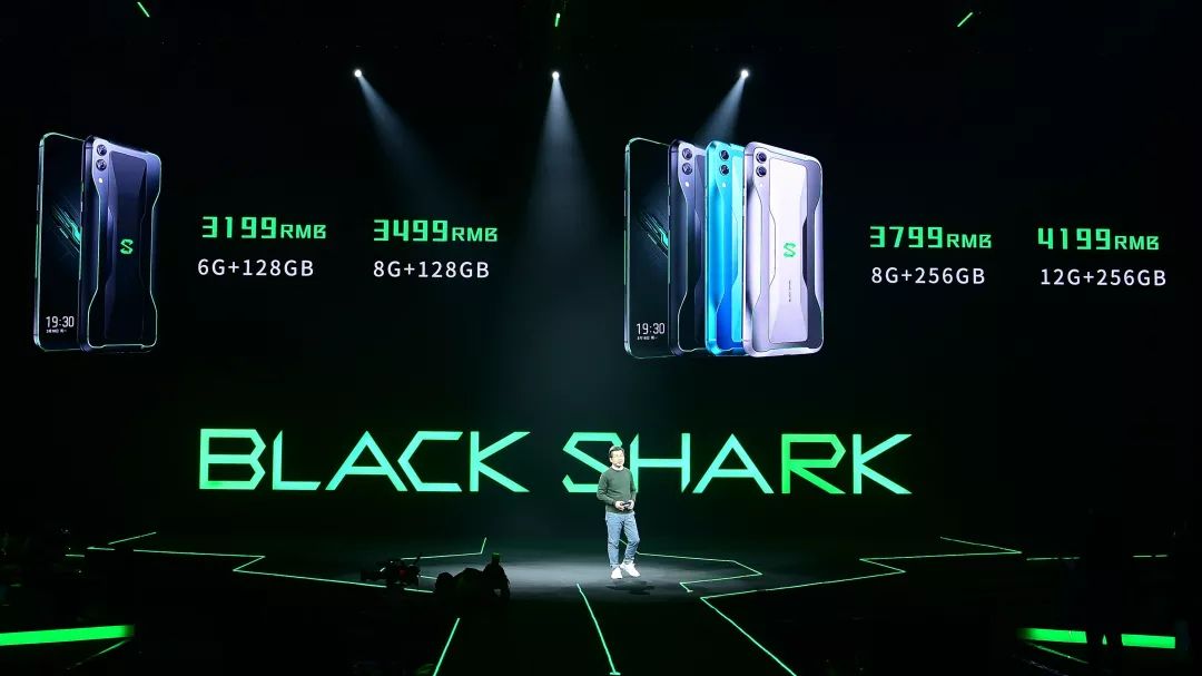 黑鯊新款手機(jī)發(fā)布，小巷中的科技探索之旅