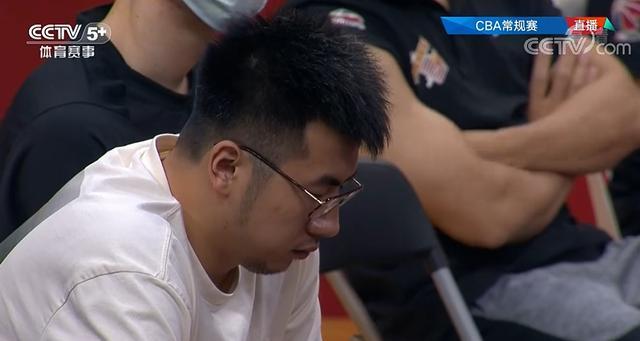 鄒雨辰最新消息,鄒雨辰最新消息,陽光下的溫暖日常