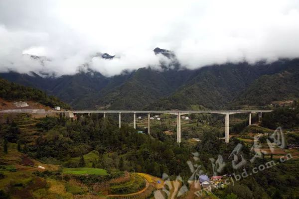 巴野公路最新動態,啟程探索自然美景的征途!