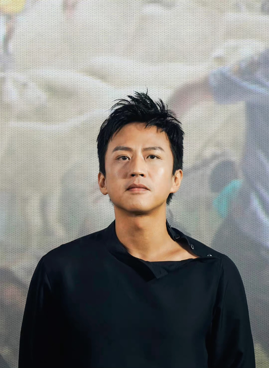 鄧超最新電影引領(lǐng)觀眾走進(jìn)全新視界，展現(xiàn)視聽盛宴！