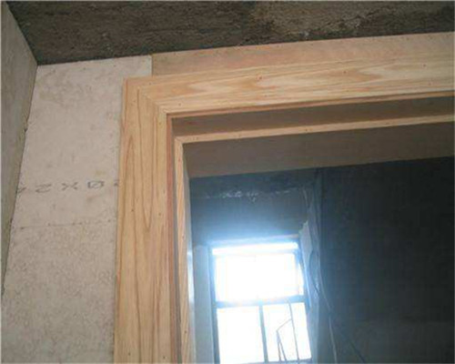 時尚設計與實用功能兼備的最新門套介紹