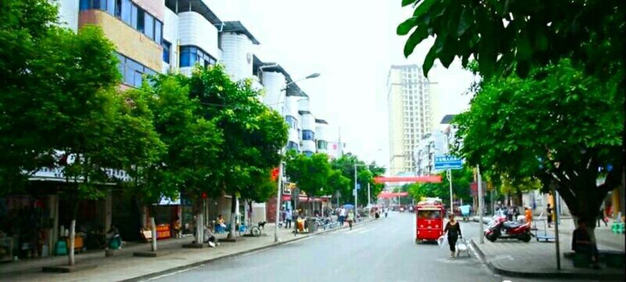 大足區勝天湖水庫最新探秘,小巷風情與美食瑰寶