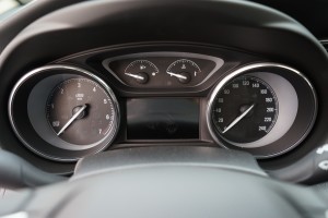 西安昂科威最新優惠,時代獻禮與汽車界矚目焦點