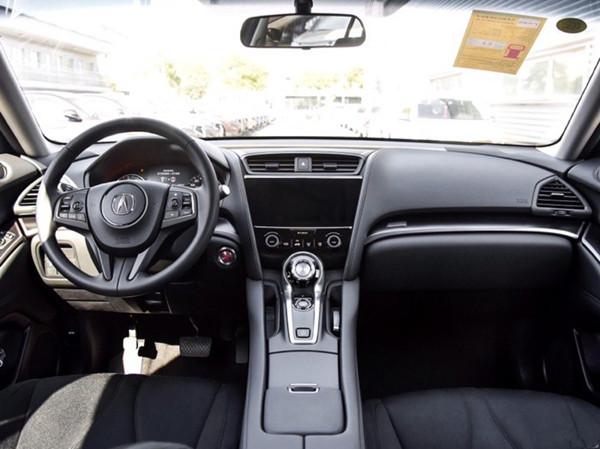 東本URV內飾圖片,設計美學與科技配置的深度解析