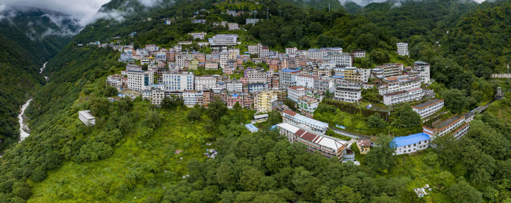 樟木口岸最新動(dòng)態(tài),展望2025年發(fā)展展望??