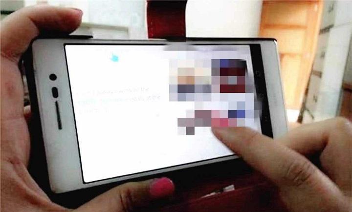 最新手機黃站網址背后的故事,一段溫馨的友情之旅揭秘