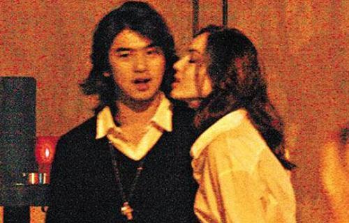 洗米華離婚內(nèi)幕揭秘,最新消息與真相曝光