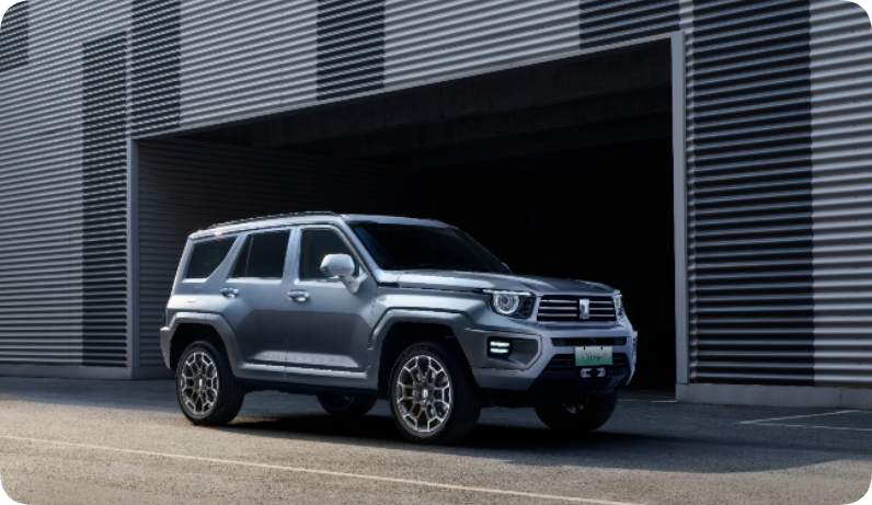 長城最新款SUV防霸道，城市越野冒險與友情之旅的啟程