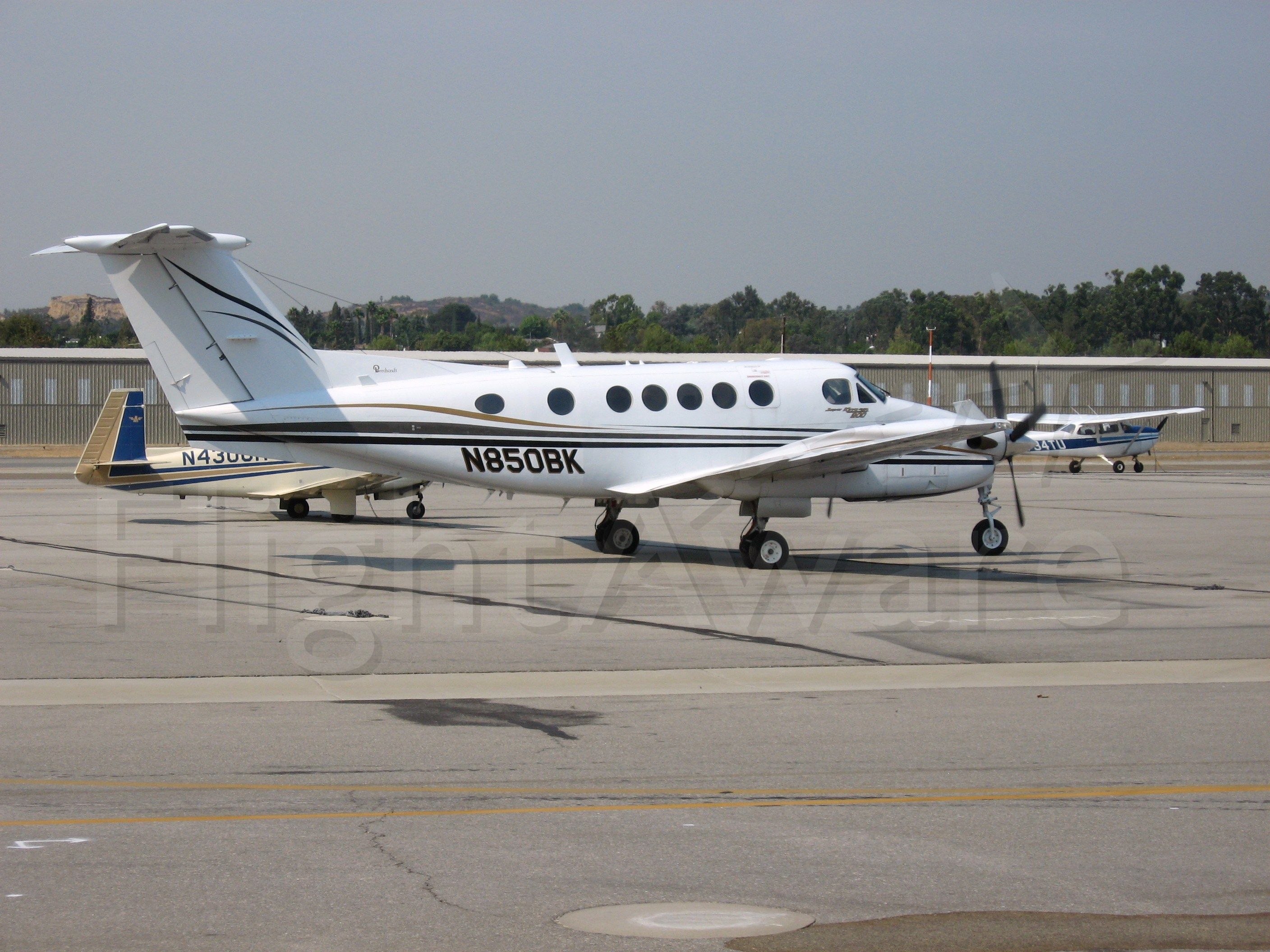 BK圖片最新時尚潮流與攝影藝術動態更新